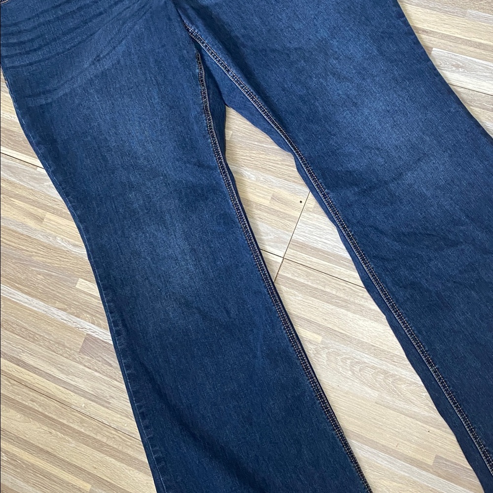Plus Size Dark Blue Bootcut Jeans - Classic Comfort - Picture 5 of 9